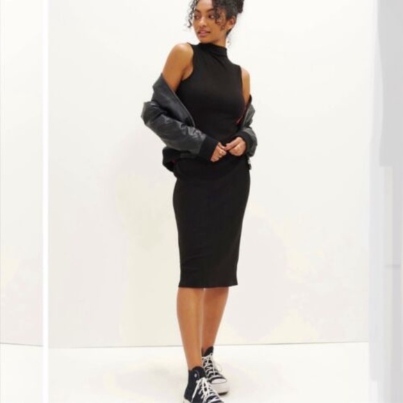 NWT AMOUR VERT Black Ines Mock Neck Sleeveless Dress M ✨Host Pick✨ - Picture 1 of 2